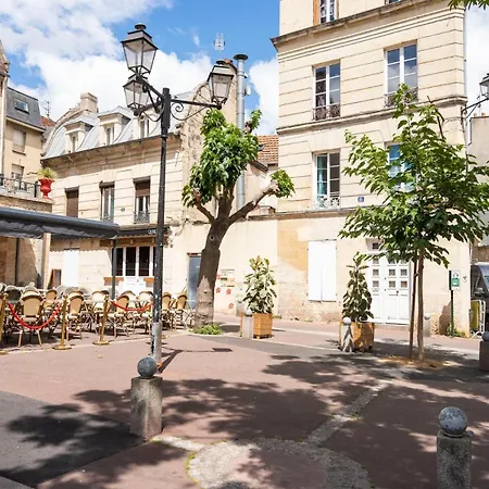 Pour 2, Place Saint-sauveur 캉