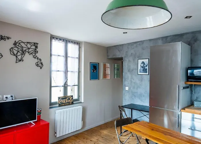 Апартаменти Pour 2, Place Saint-sauveur Кан