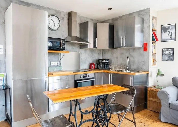 Pour 2, Place Saint-sauveur Апартаменти *